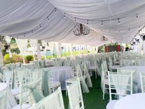 Thuê bàn ghế Tiffany